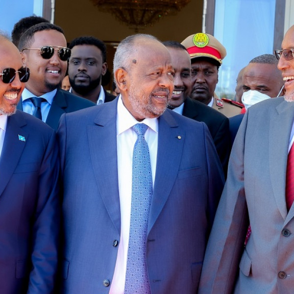 Djibouti plans meeting between Somalia president and breakaway region's leader